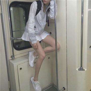 果盘勇闯女儿国gm商城版下载